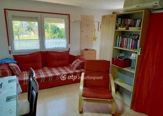 Eladó családi ház, Nagyatádon 21 M Ft, 1 szobás