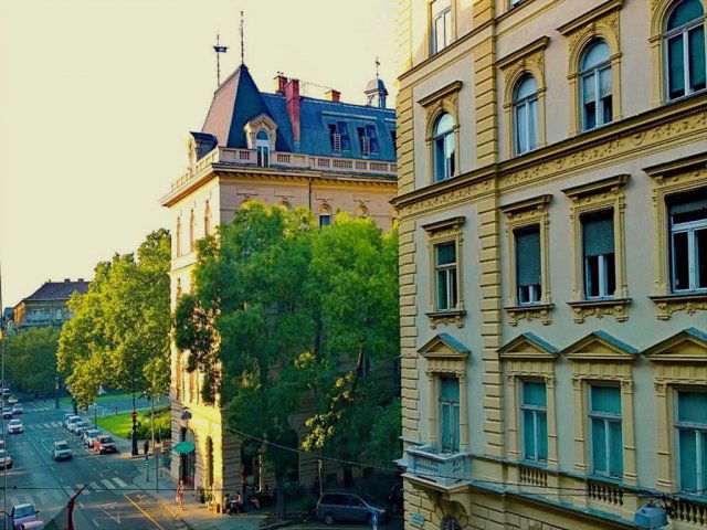 Eladó téglalakás, Budapesten, VI. kerületben, Felső erdősoron