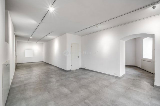 Eladó üzlethelyiség, Budapesten, I. kerületben 73.5 M Ft
