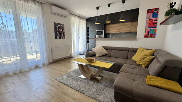 Kiadó téglalakás, albérlet, Debrecenben 400 E Ft / hó, 3 szobás