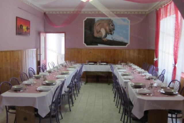 Eladó üzlethelyiség, Tarnamérán 24.9 M Ft
