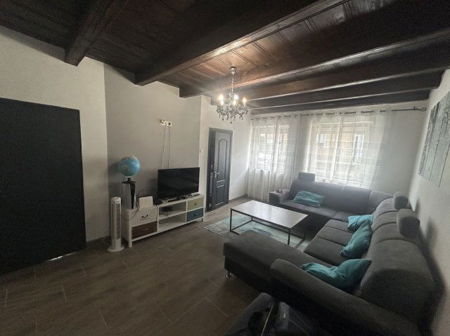 Eladó családi ház, Kapuváron 48.5 M Ft, 3+1 szobás