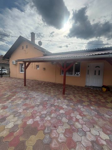 Eladó családi ház, Miskolcon 32 M Ft, 2 szobás