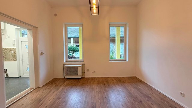 Eladó téglalakás, XV. kerületben, Bethlen Gábor utcában