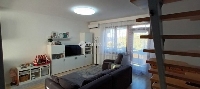 Eladó téglalakás, Kecskeméten 65 M Ft, 4 szobás