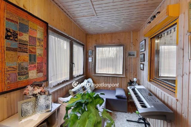 Eladó családi ház, Kapuváron 115 M Ft, 5 szobás