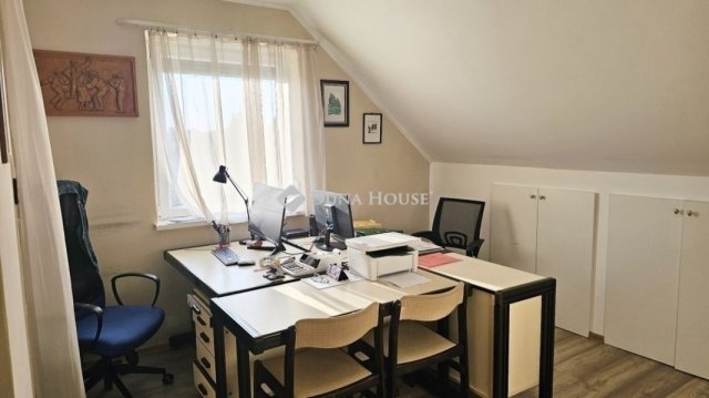 Eladó családi ház, Budapesten, XVII. kerületben 148 M Ft