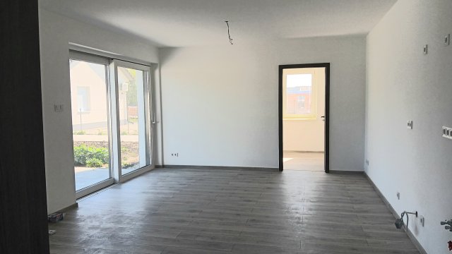 Eladó téglalakás, Siófokon 65 M Ft, 3 szobás