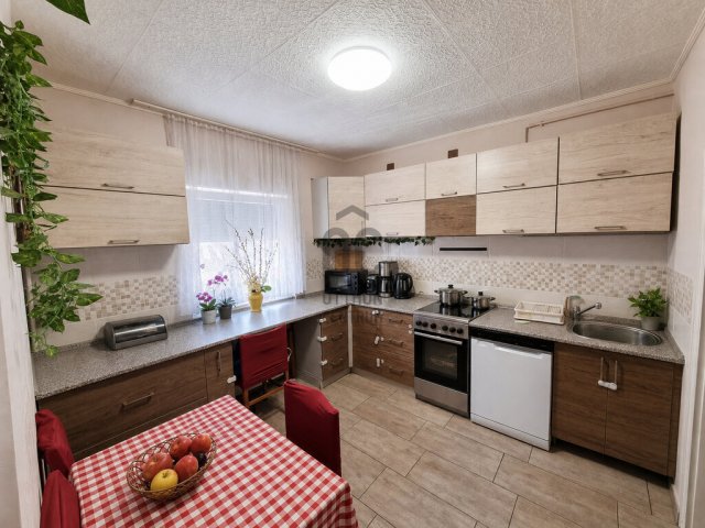 Eladó családi ház, Tökölön 78 M Ft, 3 szobás
