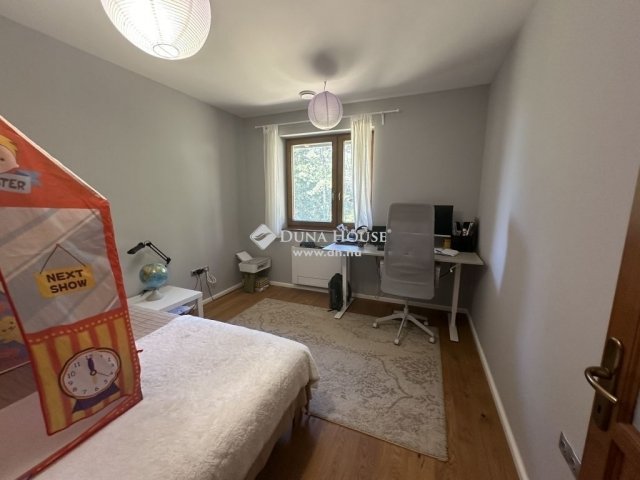 Eladó családi ház, Piliscsabán 198 M Ft, 5 szobás