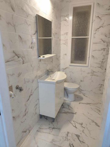 Eladó téglalakás, Budapesten, VII. kerületben, Klauzál utcában