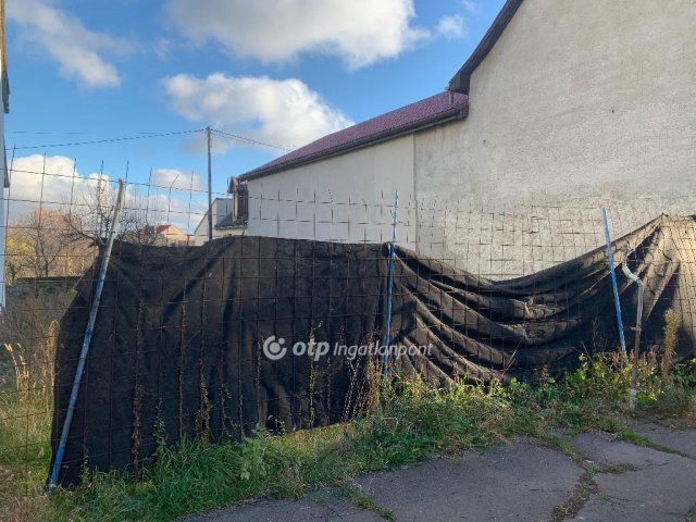 Eladó telek, Egerben 37 M Ft / költözzbe.hu