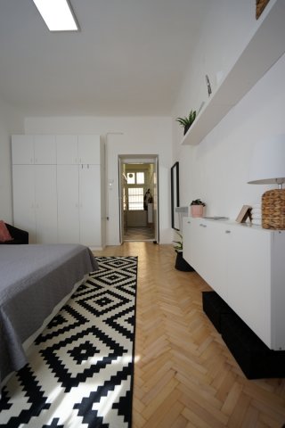 Eladó téglalakás, Budapesten, III. kerületben, Tímár utcában