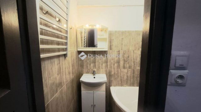 Eladó sorház, Budapesten, IX. kerületben 47.99 M Ft, 2 szobás