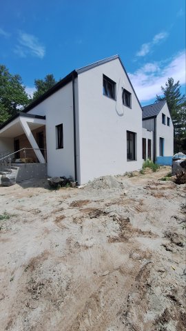 Eladó ikerház, Gödöllőn 150 M Ft, 5 szobás