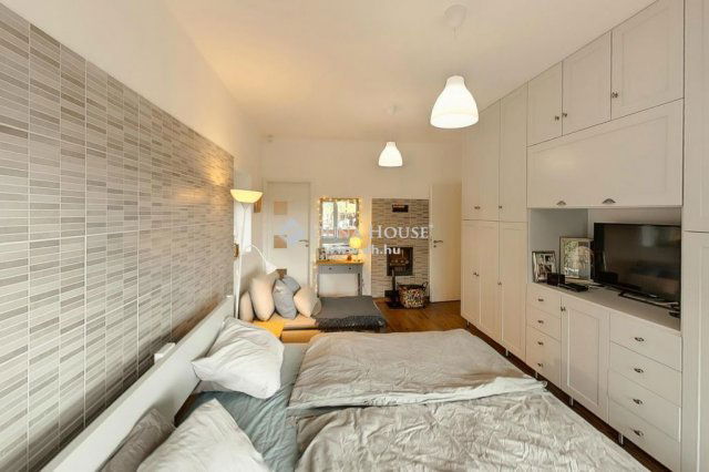 Eladó családi ház, Lajosmizsén 500 M Ft, 4 szobás