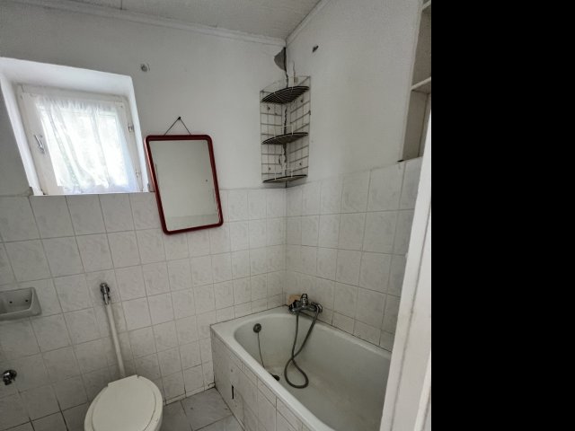 Eladó családi ház, Kerepesen 32 M Ft, 2+2 szobás