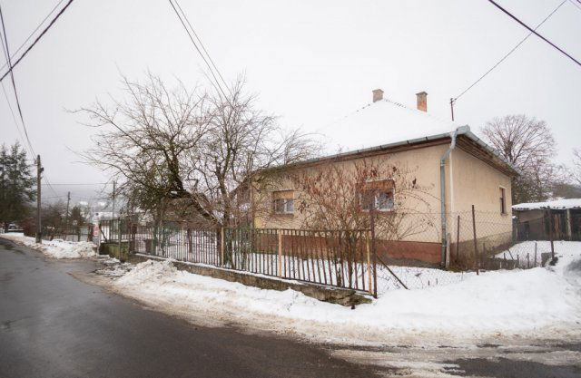 Eladó családi ház, Csőváron 40 M Ft, 3 szobás