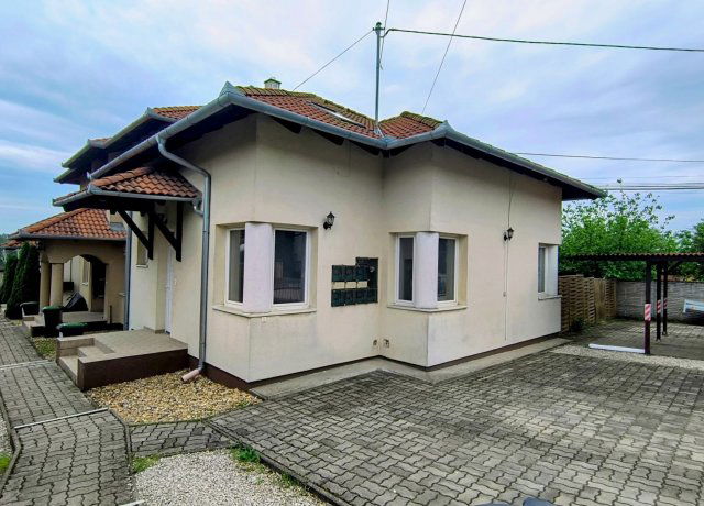 Eladó téglalakás, Százhalombattán 82 M Ft, 2+2 szobás