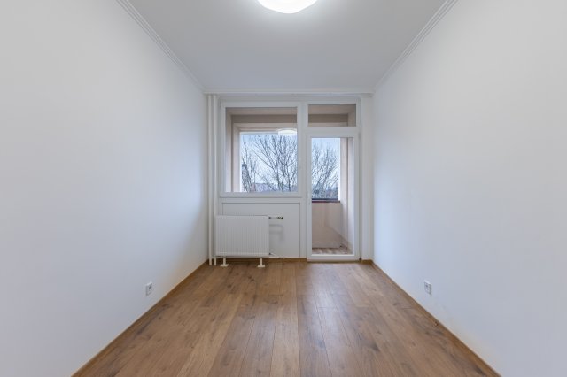 Eladó panellakás, Budapesten, XV. kerületben, Zsókavár utcában