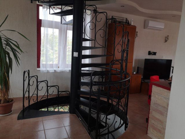 Eladó családi ház, Paloznakon 359 M Ft, 3+3 szobás