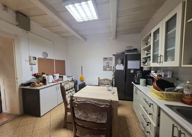 Eladó családi ház, Rakamazon 13.9 M Ft, 1 szobás