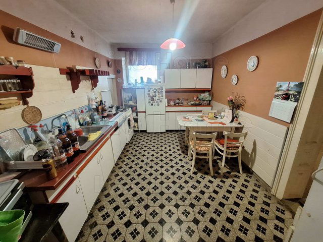 Eladó családi ház, Igalon 21.5 M Ft, 3 szobás