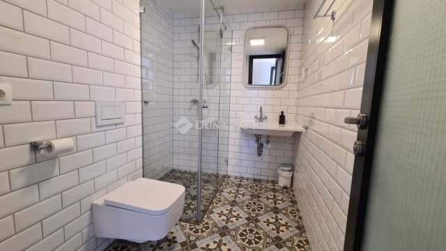 Eladó téglalakás, Budapesten, V. kerületben 207 M Ft, 2 szobás