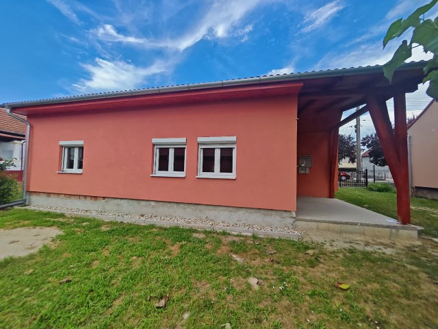 Eladó családi ház, Zalakomáron 45.9 M Ft, 3 szobás