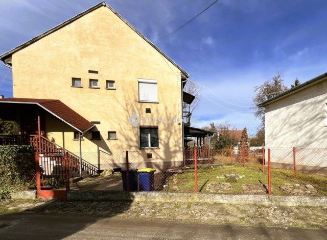 Eladó téglalakás, Ócsán 49 M Ft, 2 szobás