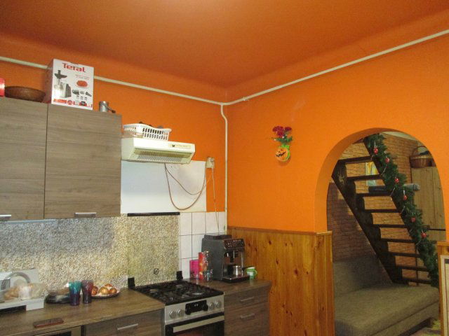 Eladó téglalakás, Pécsett 16.9 M Ft, 2 szobás