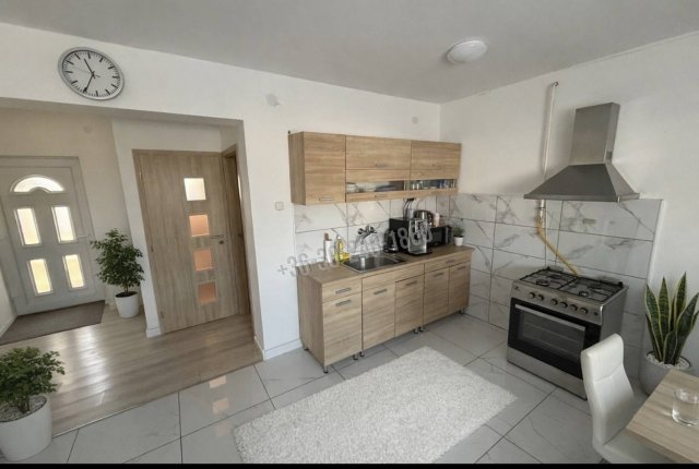 Eladó családi ház, Gávavencsellőn 30.99 M Ft, 2+1 szobás