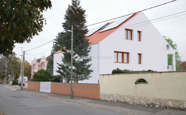 Eladó téglalakás, Pécsett 125.548 M Ft, 3 szobás