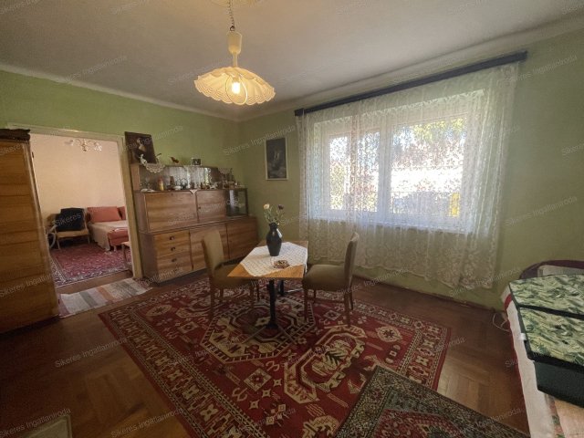 Eladó családi ház, Tatabányán 66.9 M Ft, 2 szobás