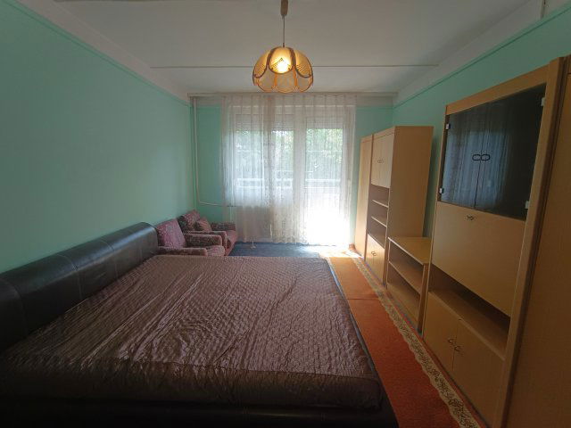 Eladó panellakás, Miskolcon 25.99 M Ft, 5 szobás