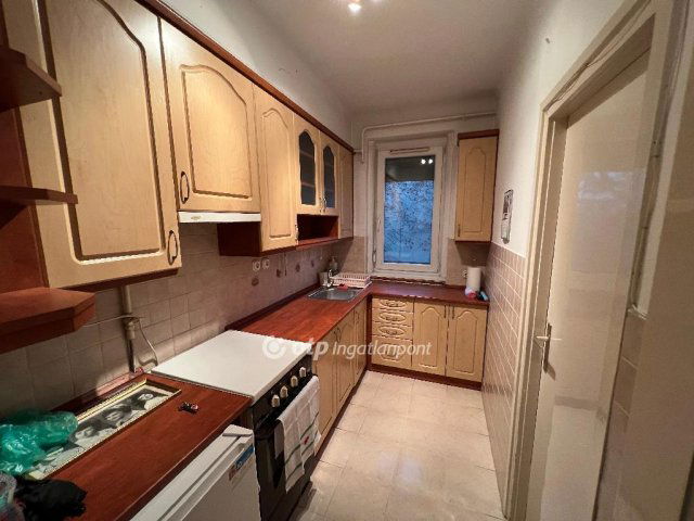 Eladó téglalakás, Budapesten, XV. kerületben 72 M Ft, 1+1 szobás