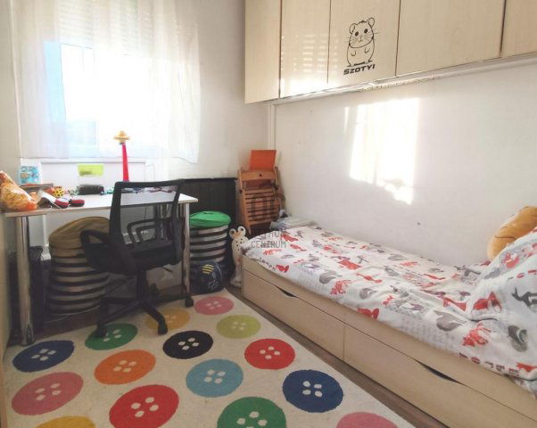 Eladó panellakás, Budapesten, XVI. kerületben 80.9 M Ft, 4 szobás