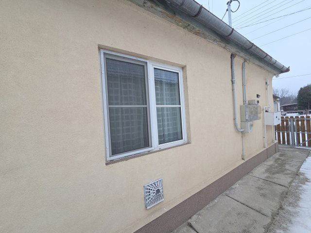 Eladó családi ház, Balatonberényben 53 M Ft, 4 szobás