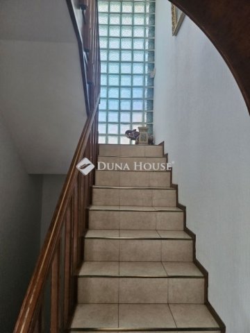 Eladó családi ház, Budapesten, XVI. kerületben 440 M Ft