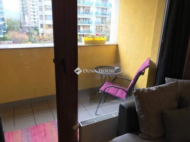 Eladó téglalakás, Budapesten, XIII. kerületben 78.99 M Ft