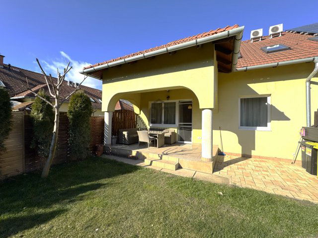 Eladó sorház, Erdőkertesen 109.9 M Ft, 4 szobás