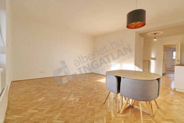 Kiadó téglalakás, albérlet, XI. kerületben, Karolina úton