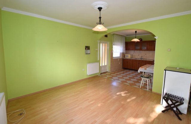 Eladó családi ház, Debrecenben 69 M Ft, 1+2 szobás