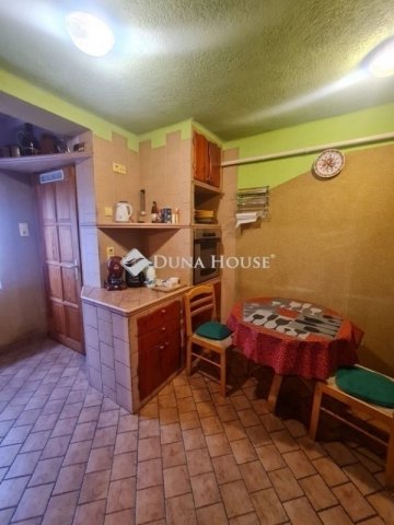 Eladó családi ház, Budapesten, XX. kerületben 85.5 M Ft