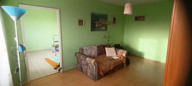Eladó panellakás, Szegeden 49.9 M Ft, 2+1 szobás