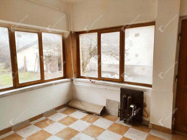 Eladó családi ház, Kisteleken 32 M Ft, 2 szobás