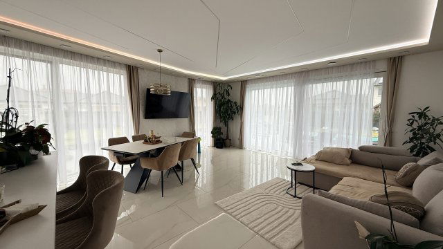 Eladó családi ház, Dunaharasztin 239 M Ft, 4 szobás