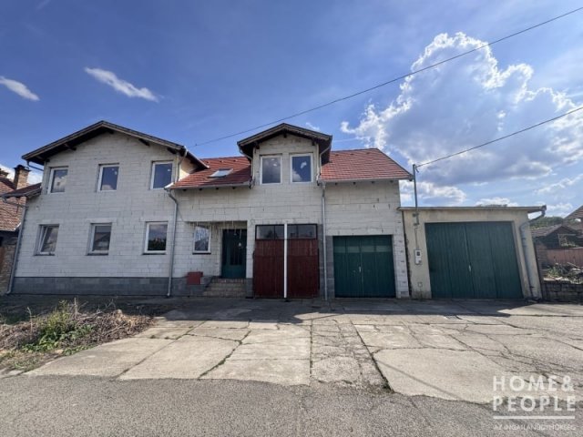 Eladó családi ház, Hódmezővásárhelyen 79.9 M Ft, 6 szobás