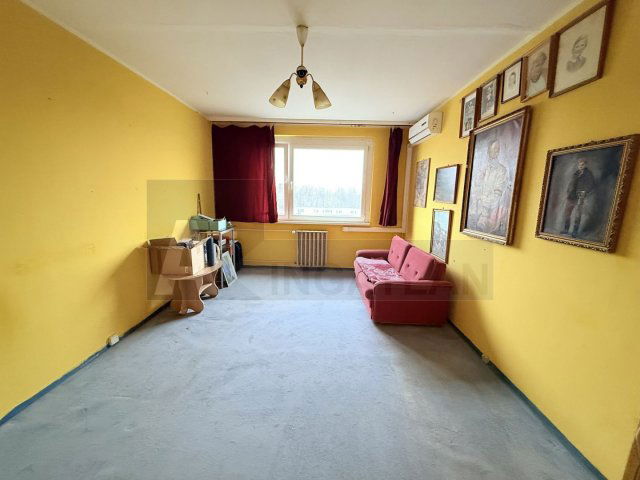 Eladó panellakás, Szegeden 42.9 M Ft, 2 szobás