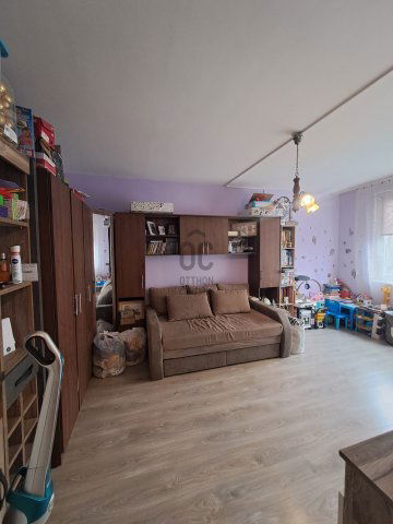 Eladó panellakás, Debrecenben 49.5 M Ft, 2 szobás